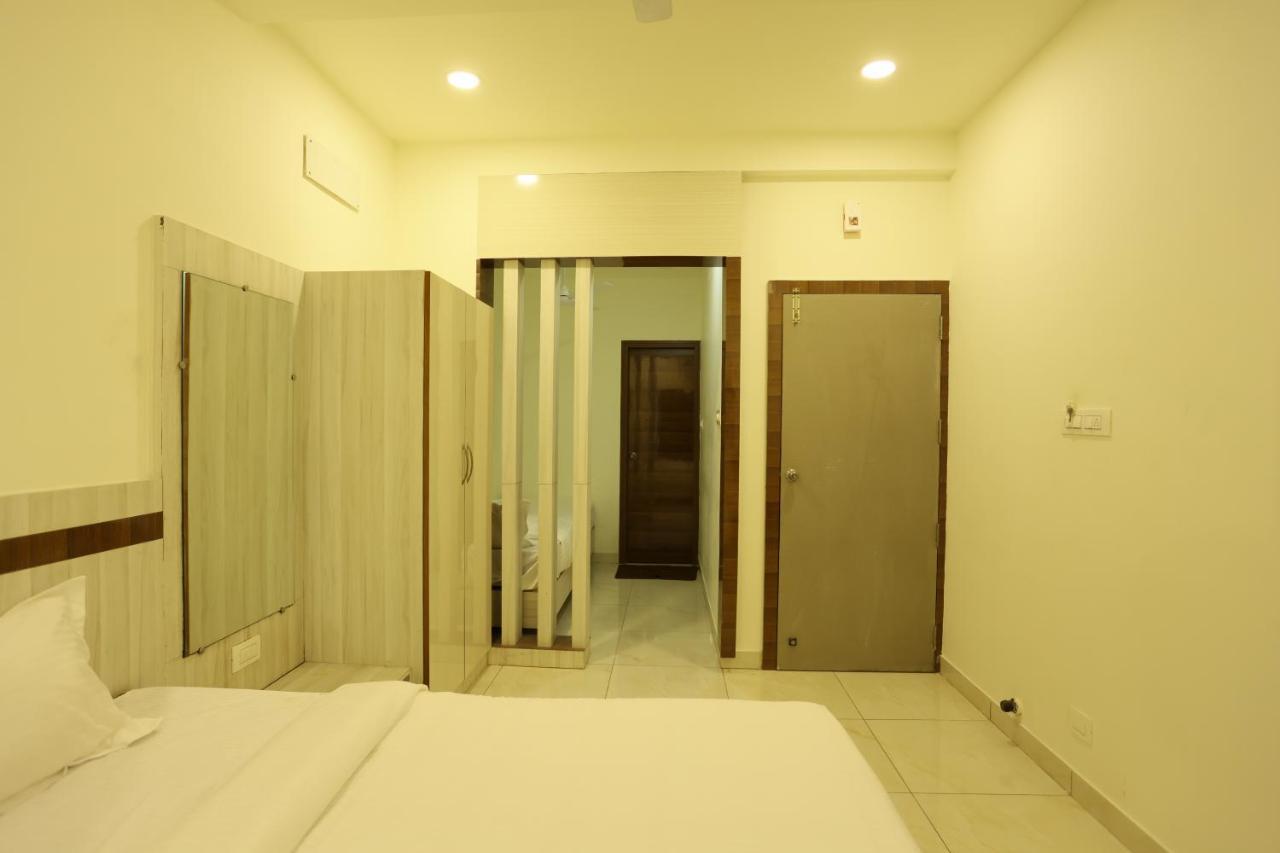 Hotel Sigma Suites Bangalore Eksteriør billede