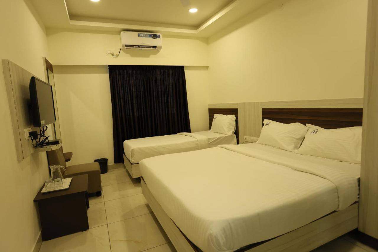 Hotel Sigma Suites Bangalore Eksteriør billede