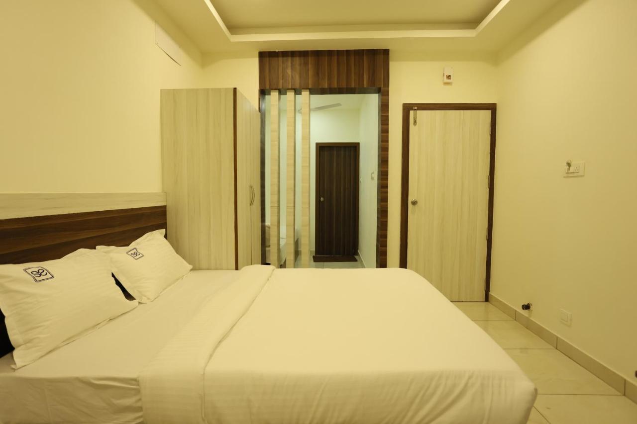 Hotel Sigma Suites Bangalore Eksteriør billede