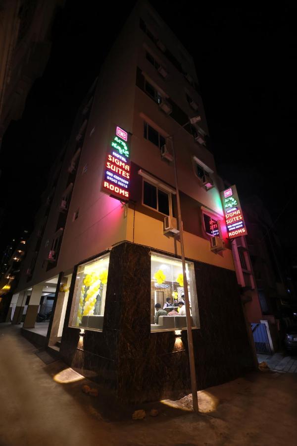 Hotel Sigma Suites Bangalore Eksteriør billede