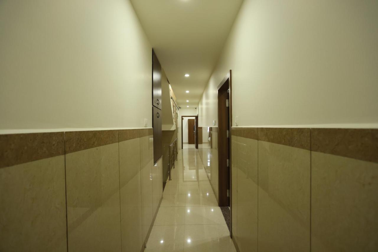 Hotel Sigma Suites Bangalore Eksteriør billede