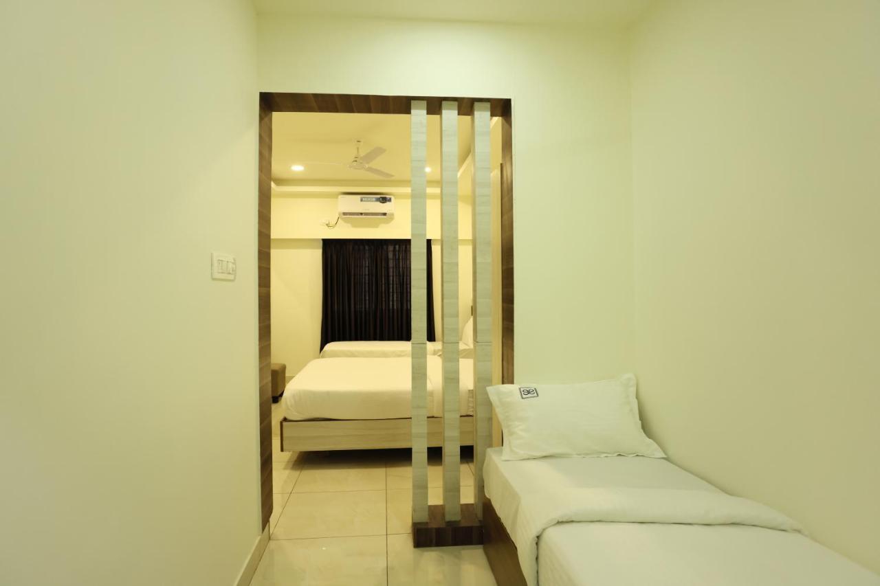 Hotel Sigma Suites Bangalore Eksteriør billede