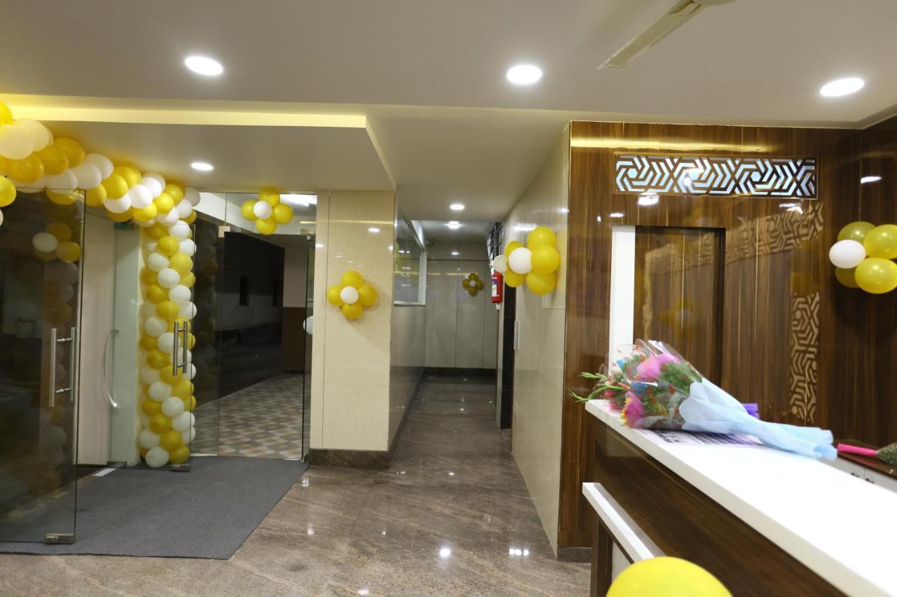 Hotel Sigma Suites Bangalore Eksteriør billede