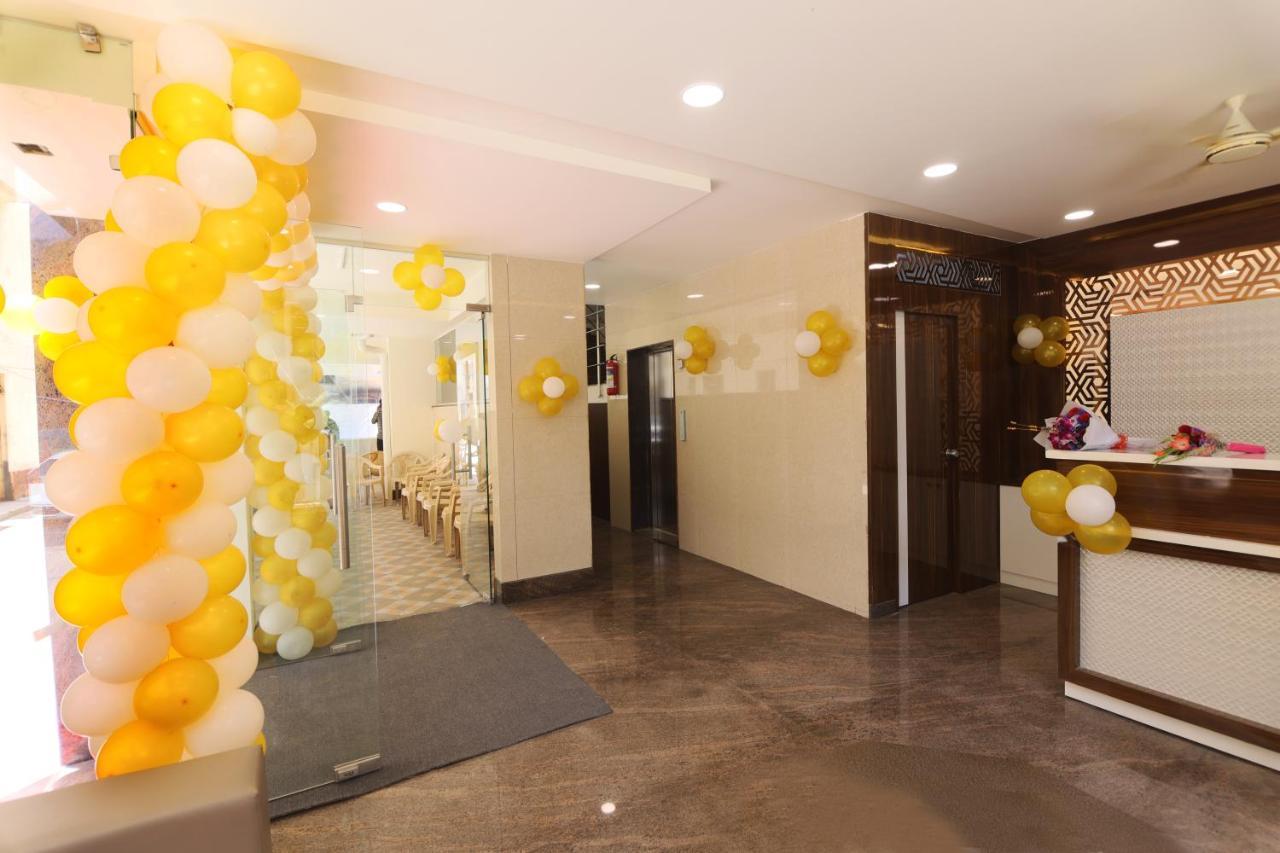 Hotel Sigma Suites Bangalore Eksteriør billede