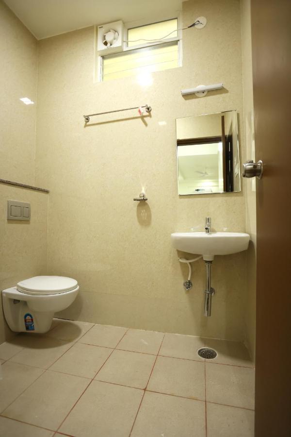 Hotel Sigma Suites Bangalore Eksteriør billede